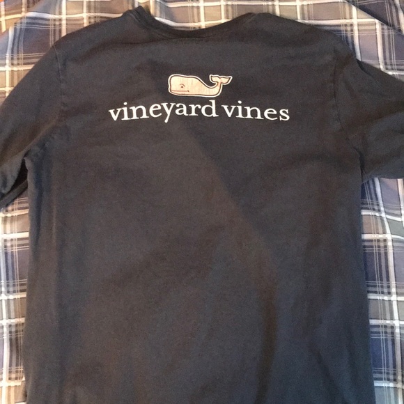 Vineyard Vines Long Sleeve Shirt, Kids Large. - Picture 2 of 2